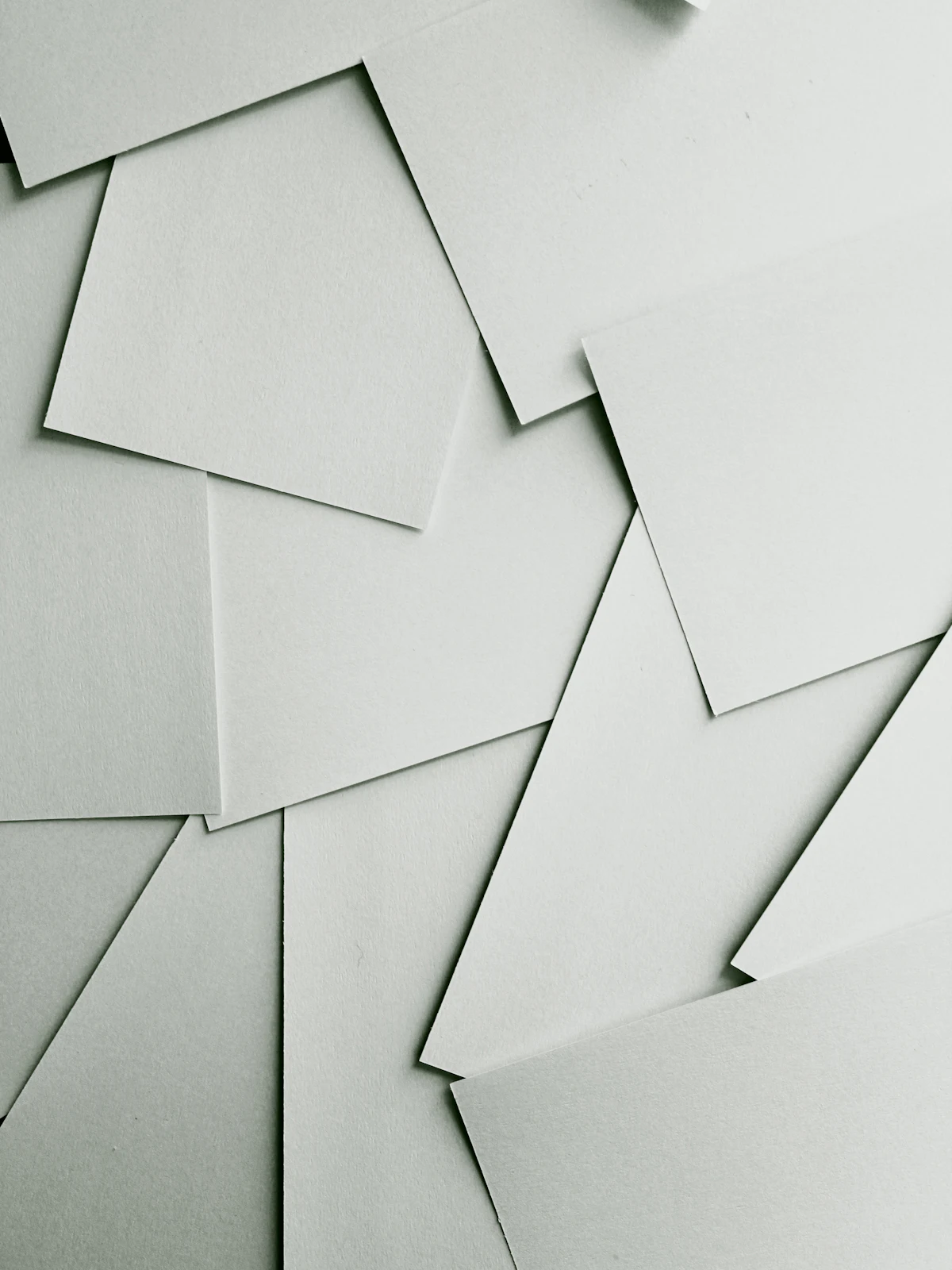 Print paper guide: GSM, art card, art paper, finishes and Pantone vs CMYK